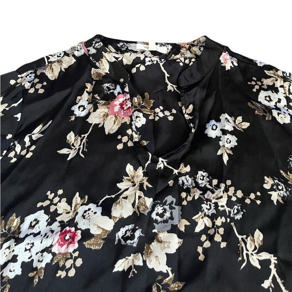 Maurices Floral Black Long Sleeve Polyester V-Neck Pullover Blouse - Picture 2 of 4